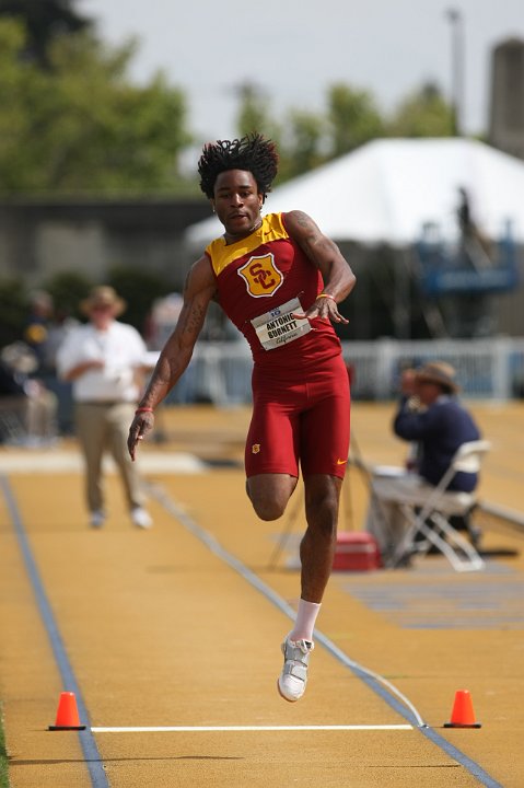 2010 Pac-10 Sun-157.JPG - 2010 Pac-10 Track and Field Championships, may15-16, Edwards Field, University of California, Berkeley, California.